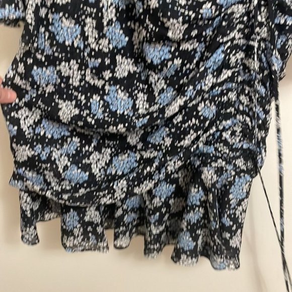 Floral V-Neck Ruffle Dress - Picture 12 of 14